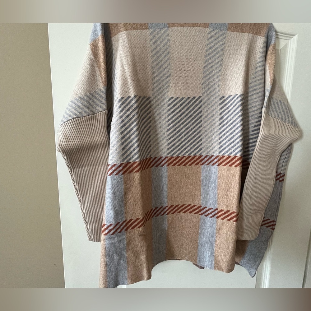 Joseph A. Plaid Turtleneck Oversized Poncho Designer Sweater Size Large - Picture 8 of 15